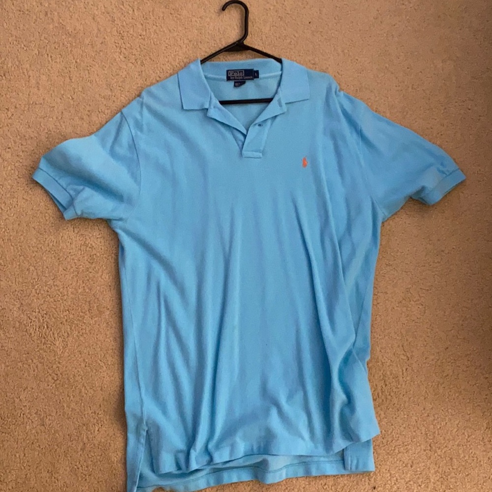 Men’s light blue polo shirt